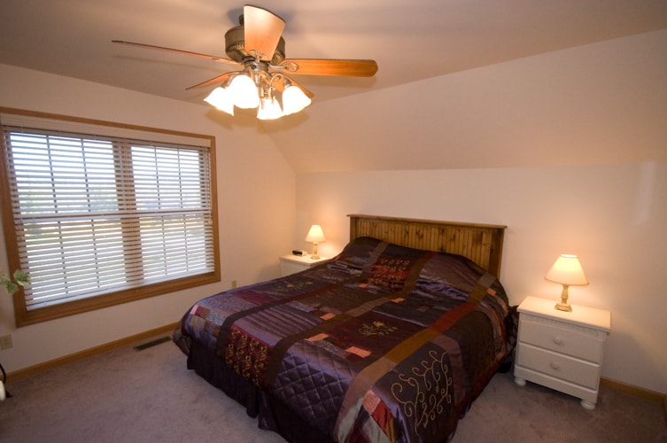 5 Waterford Drive Galena Illinois Rental Home Vaction 5 bedroom 5 bathroom 